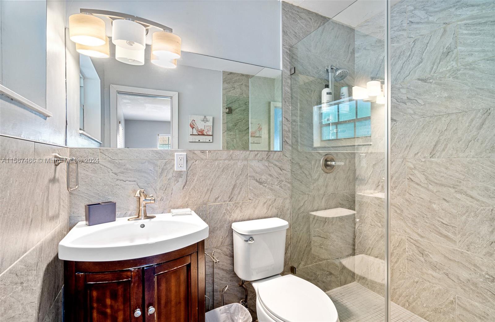 111 NE 68th Ter, Miami, Florida 33138, 3 Bedrooms Bedrooms, ,2 BathroomsBathrooms,Residentiallease,For Rent,111 NE 68th Ter,A11567466