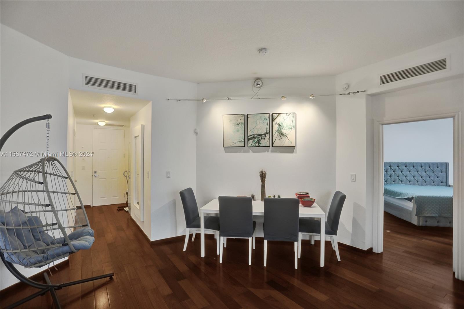 3001 NE 185th St 127, Aventura, Florida 33180, 3 Bedrooms Bedrooms, ,2 BathroomsBathrooms,Residentiallease,For Rent,3001 NE 185th St 127,A11567472
