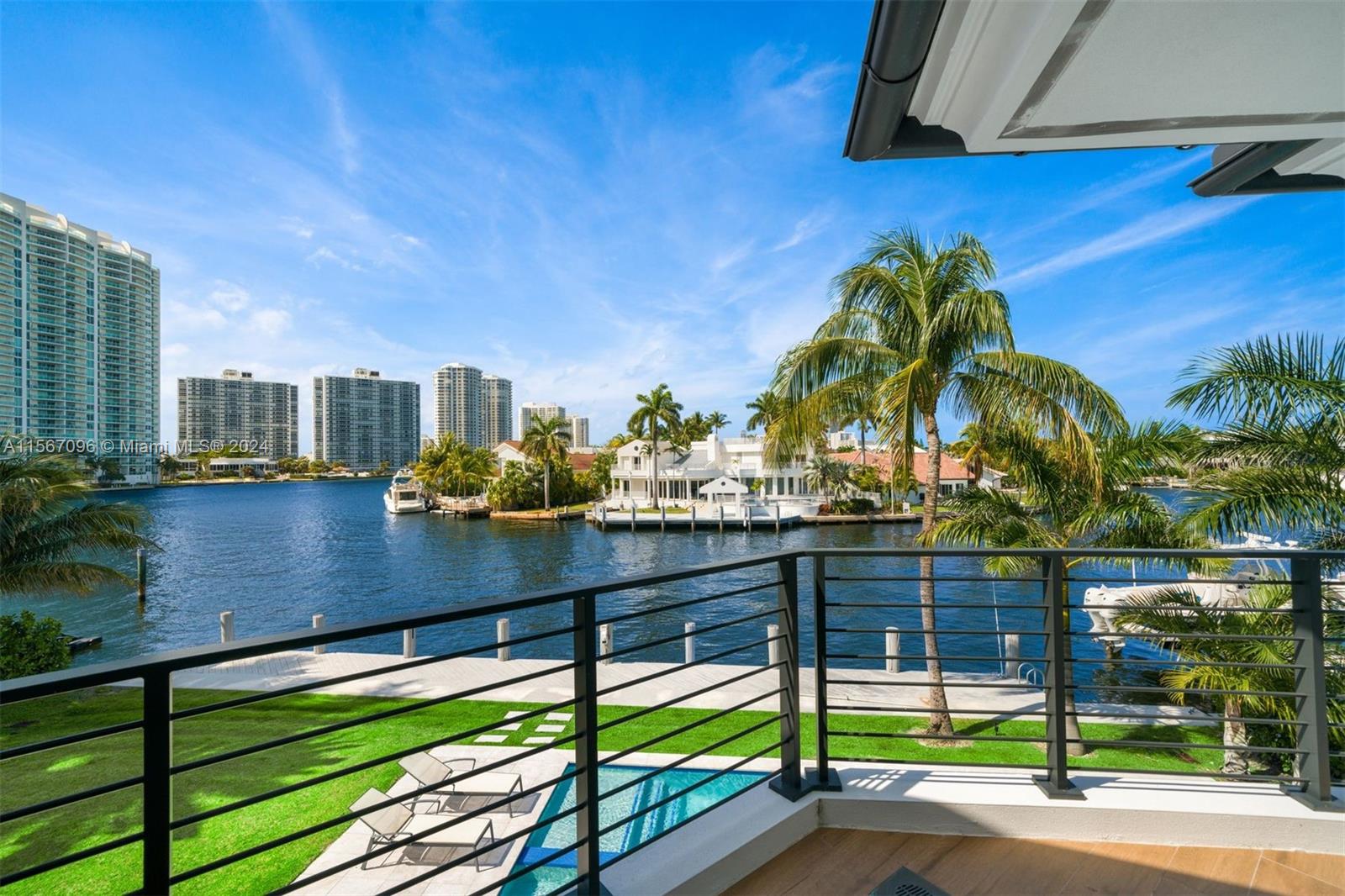 310 S Parkway Pkwy, Golden Beach, Florida 33160, 6 Bedrooms Bedrooms, ,6 BathroomsBathrooms,Residential,For Sale,310 S Parkway Pkwy,A11567096