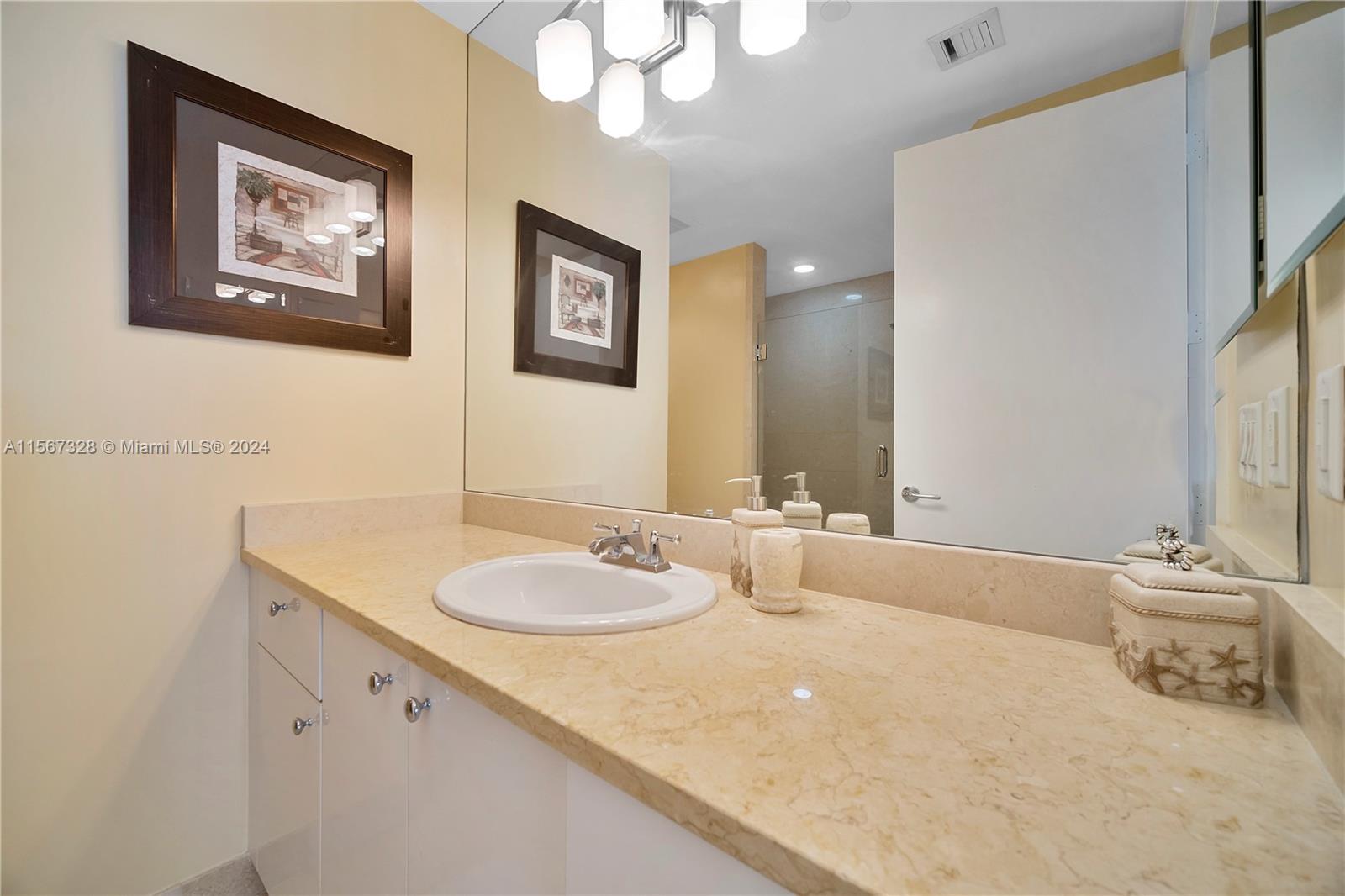 19900 E Country Club Dr TS18, Aventura, Florida 33180, 2 Bedrooms Bedrooms, ,2 BathroomsBathrooms,Residentiallease,For Rent,19900 E Country Club Dr TS18,A11567328