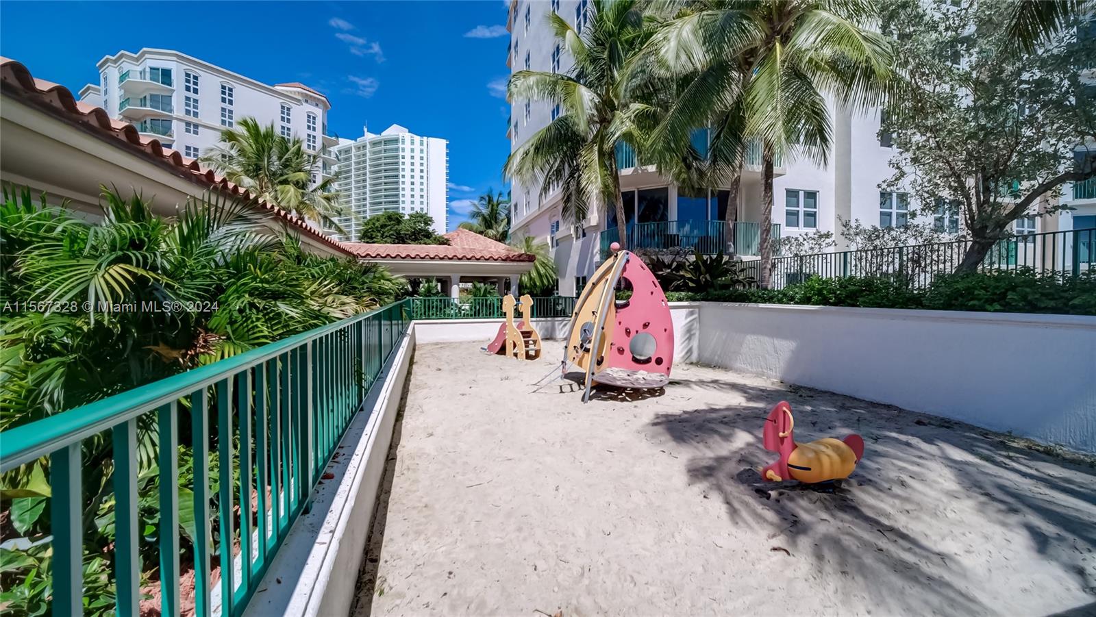19900 E Country Club Dr TS18, Aventura, Florida 33180, 2 Bedrooms Bedrooms, ,2 BathroomsBathrooms,Residentiallease,For Rent,19900 E Country Club Dr TS18,A11567328