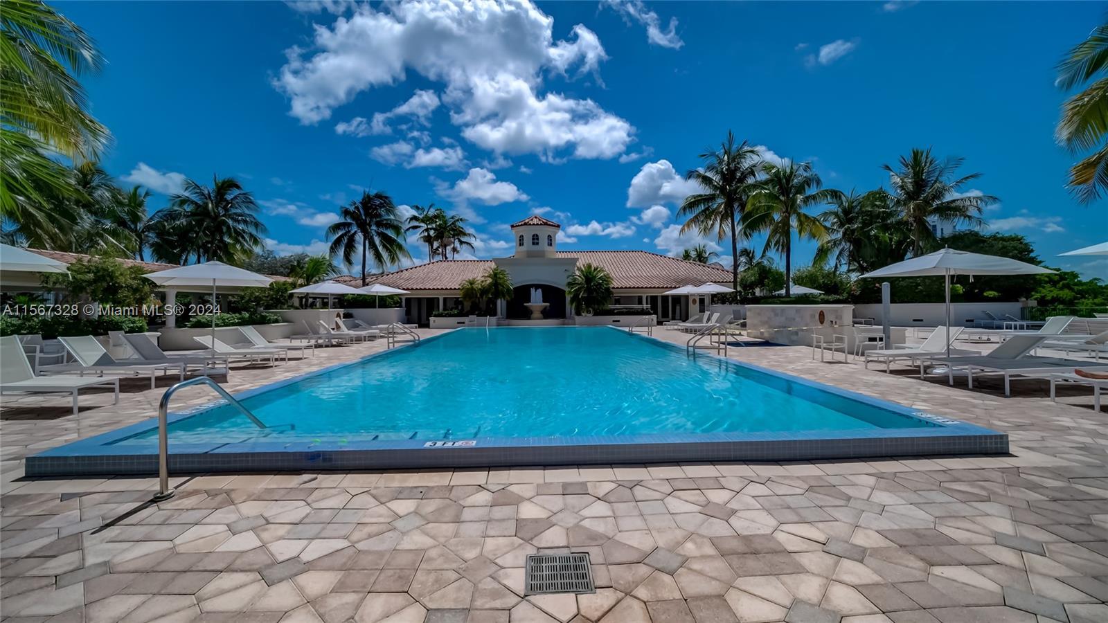 19900 E Country Club Dr TS18, Aventura, Florida 33180, 2 Bedrooms Bedrooms, ,2 BathroomsBathrooms,Residentiallease,For Rent,19900 E Country Club Dr TS18,A11567328