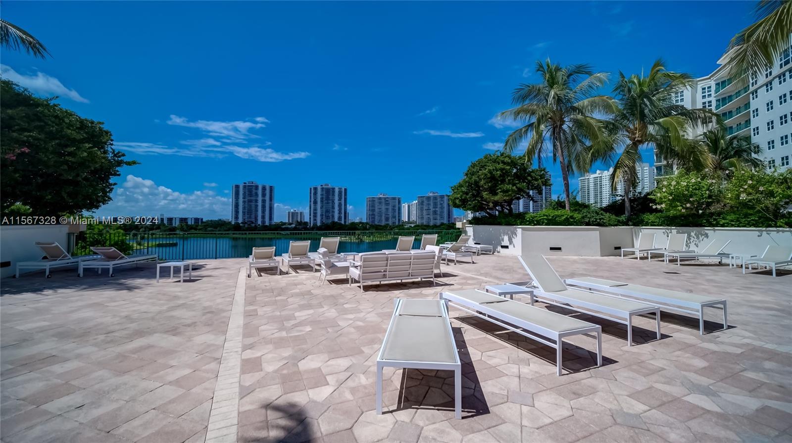 19900 E Country Club Dr TS18, Aventura, Florida 33180, 2 Bedrooms Bedrooms, ,2 BathroomsBathrooms,Residentiallease,For Rent,19900 E Country Club Dr TS18,A11567328