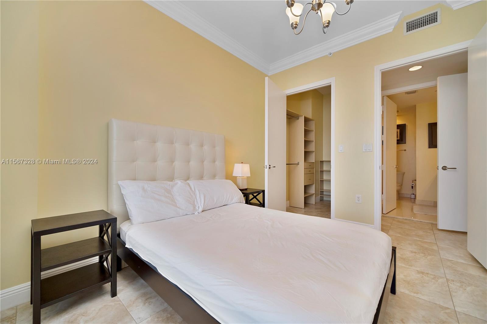 19900 E Country Club Dr TS18, Aventura, Florida 33180, 2 Bedrooms Bedrooms, ,2 BathroomsBathrooms,Residentiallease,For Rent,19900 E Country Club Dr TS18,A11567328