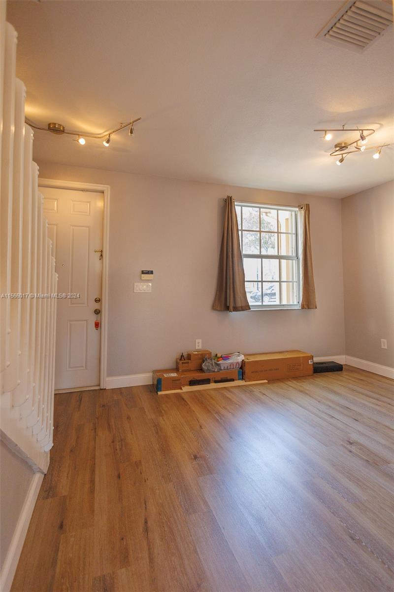 3370 NE 14th Dr 107-29, Homestead, Florida 33033, 2 Bedrooms Bedrooms, ,2 BathroomsBathrooms,Residential,For Sale,3370 NE 14th Dr 107-29,A11566017