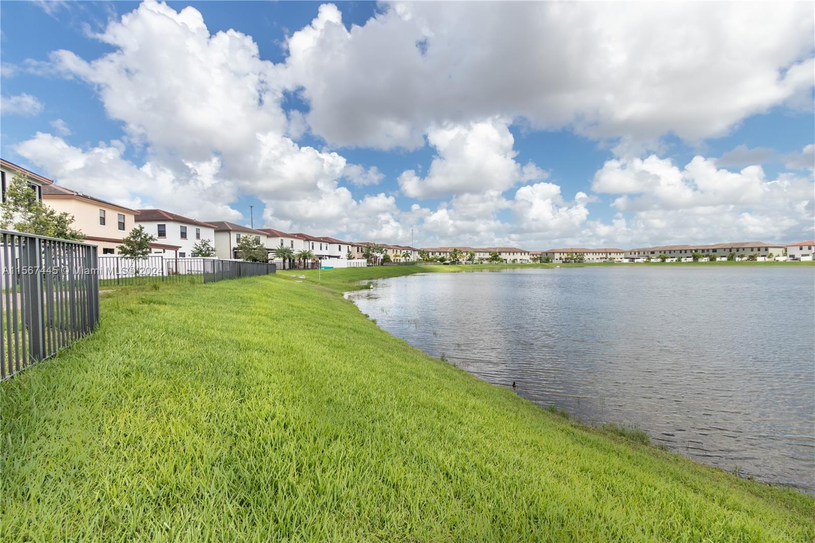 3364 W 103 terrace, Hialeah, Florida 33018, 4 Bedrooms Bedrooms, ,3 BathroomsBathrooms,Residentiallease,For Rent,3364 W 103 terrace,A11567445