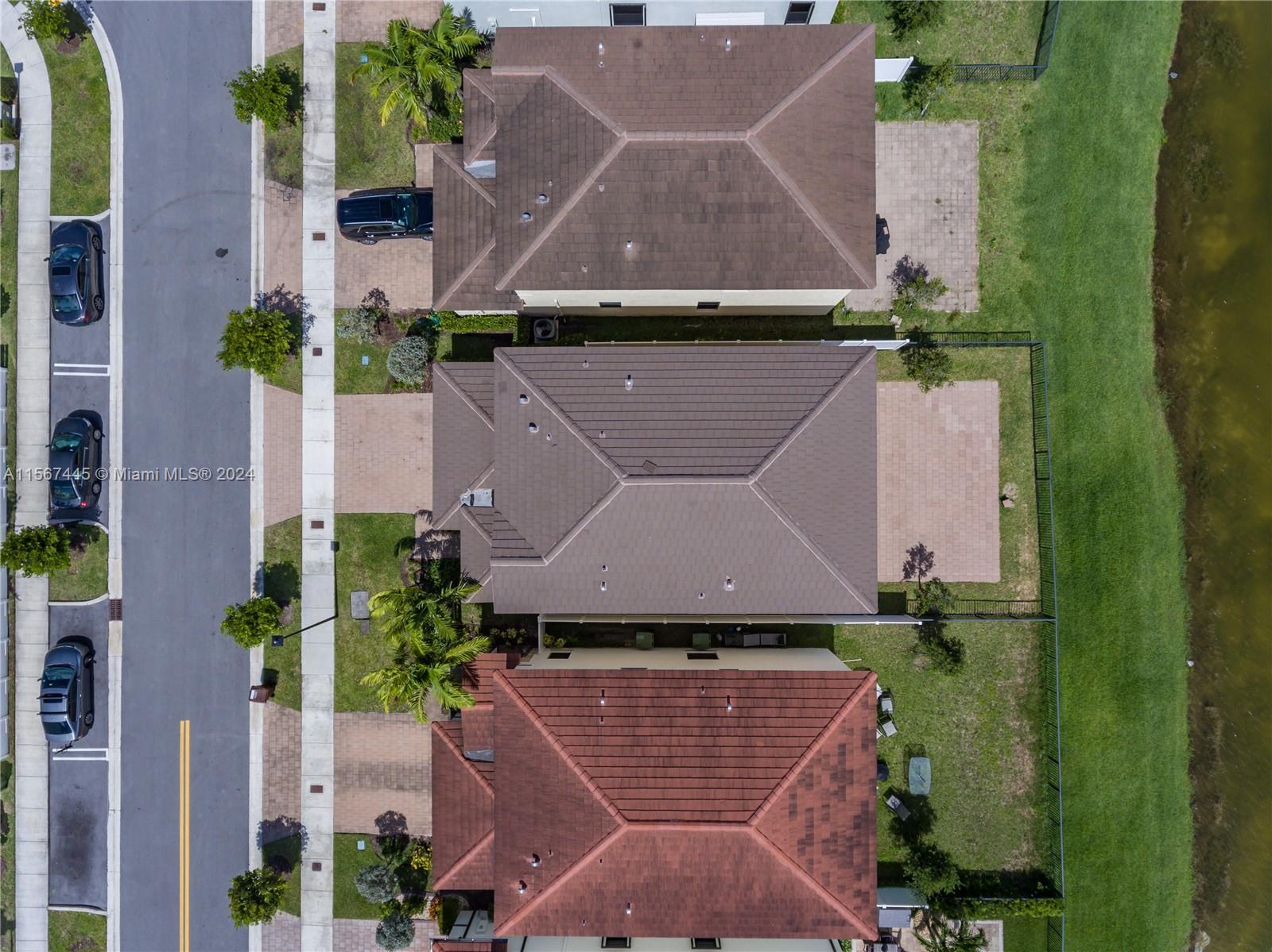 3364 W 103 terrace, Hialeah, Florida 33018, 4 Bedrooms Bedrooms, ,3 BathroomsBathrooms,Residentiallease,For Rent,3364 W 103 terrace,A11567445