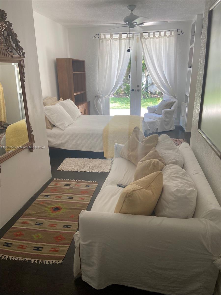 652 NE 77th St, Miami, Florida 33138, 4 Bedrooms Bedrooms, ,3 BathroomsBathrooms,Residentiallease,For Rent,652 NE 77th St,A11567562