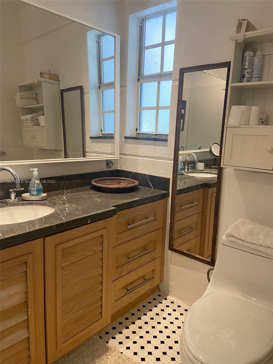 652 NE 77th St, Miami, Florida 33138, 4 Bedrooms Bedrooms, ,3 BathroomsBathrooms,Residentiallease,For Rent,652 NE 77th St,A11567562