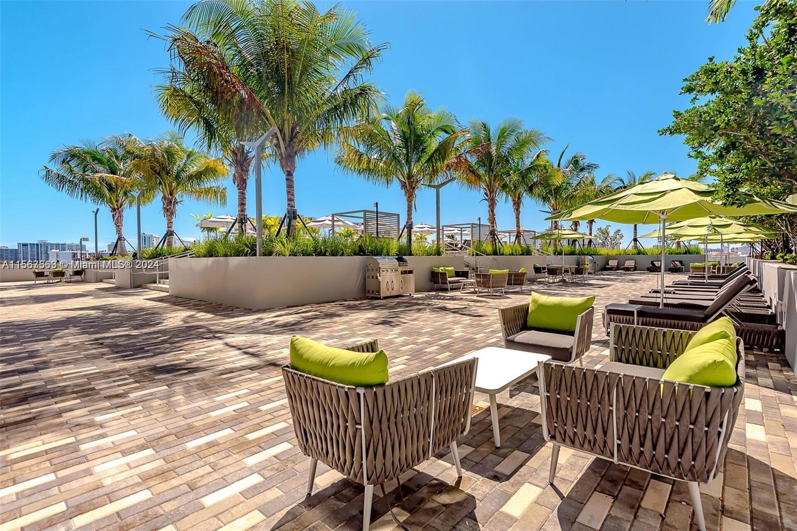 2960 NE 207th St 606, Aventura, Florida 33180, 1 Bedroom Bedrooms, ,2 BathroomsBathrooms,Residentiallease,For Rent,2960 NE 207th St 606,A11567563