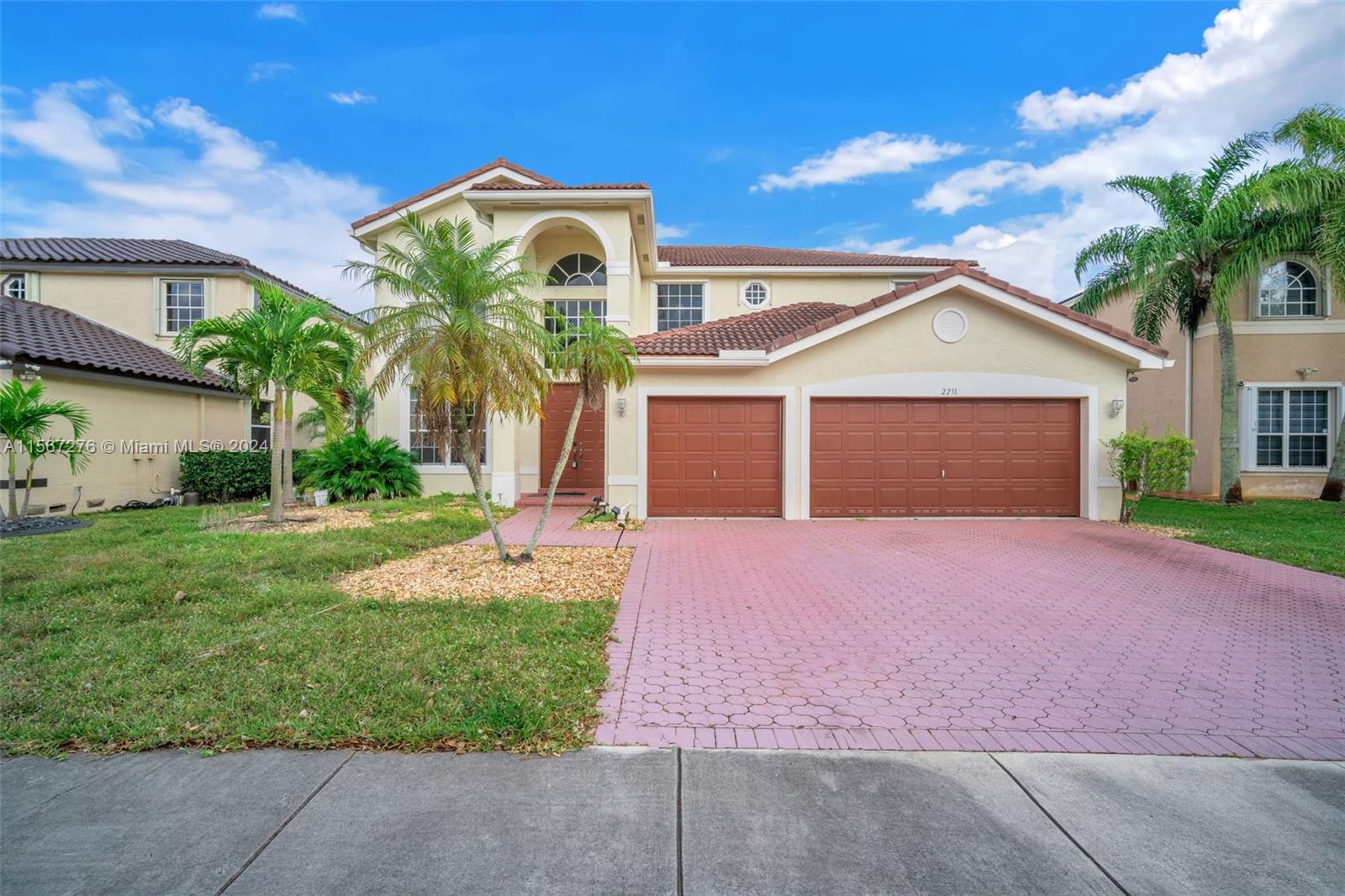2231 SW 164th Ave  For Sale A11567276, FL