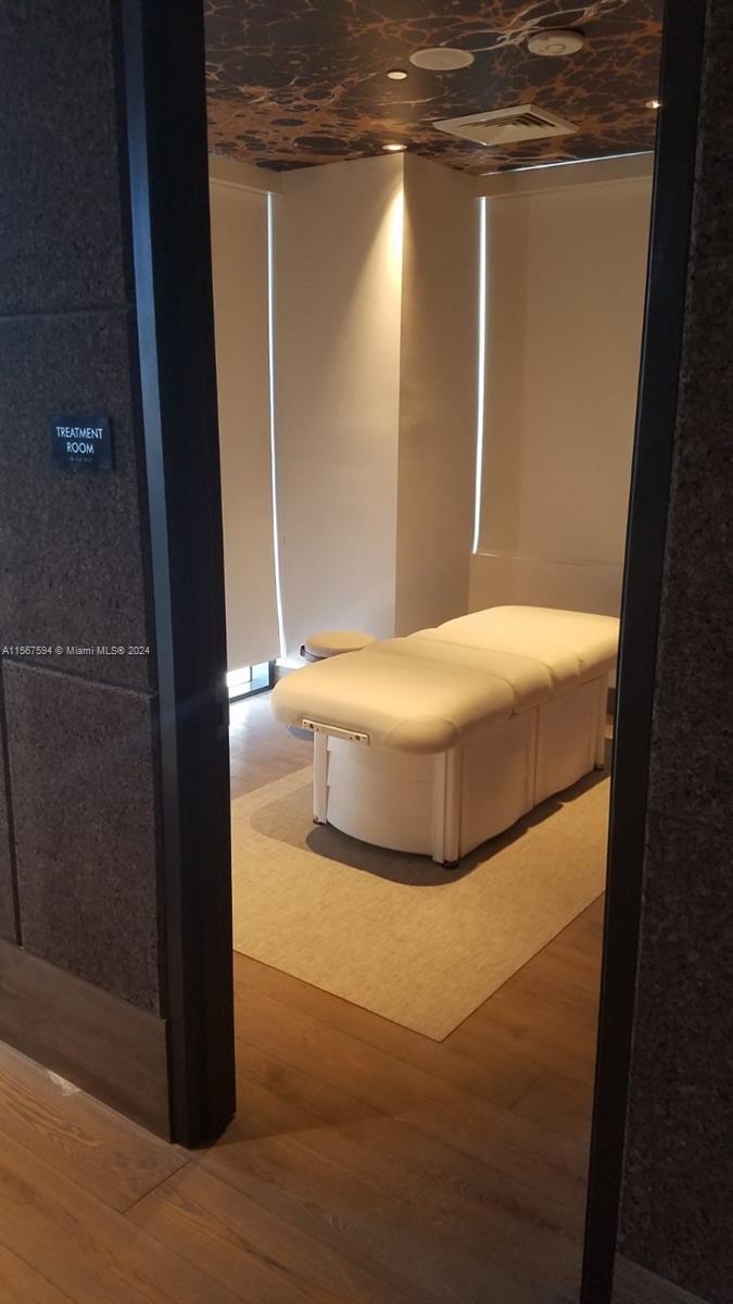 121 NE 34 ST 2511, Miami, Florida 33137, 1 Bedroom Bedrooms, ,1 BathroomBathrooms,Residentiallease,For Rent,121 NE 34 ST 2511,A11567594