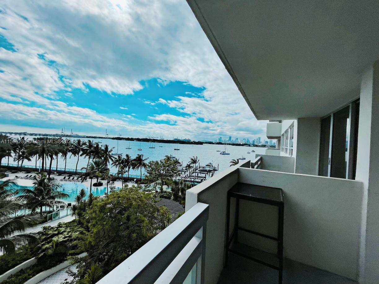 1500 Bay Rd 530S, Miami Beach, Florida 33139, 1 Bedroom Bedrooms, ,1 BathroomBathrooms,Residentiallease,For Rent,1500 Bay Rd 530S,A11565287