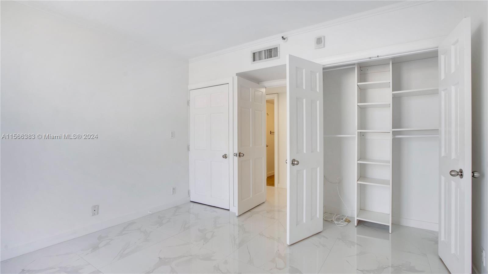 19707 Turnberry Way 8B, Aventura, Florida 33180, 2 Bedrooms Bedrooms, ,2 BathroomsBathrooms,Residential,For Sale,19707 Turnberry Way 8B,A11566383