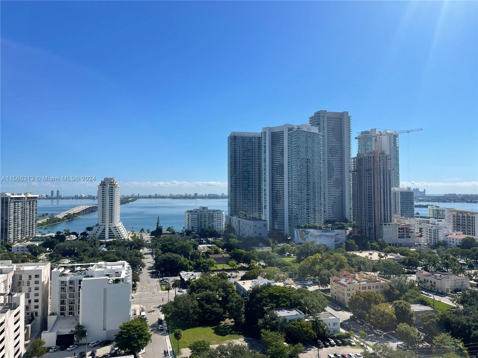 121 NE 34th ST 2005, Miami, Florida 33137, 2 Bedrooms Bedrooms, ,1 BathroomBathrooms,Residentiallease,For Rent,121 NE 34th ST 2005,A11566313