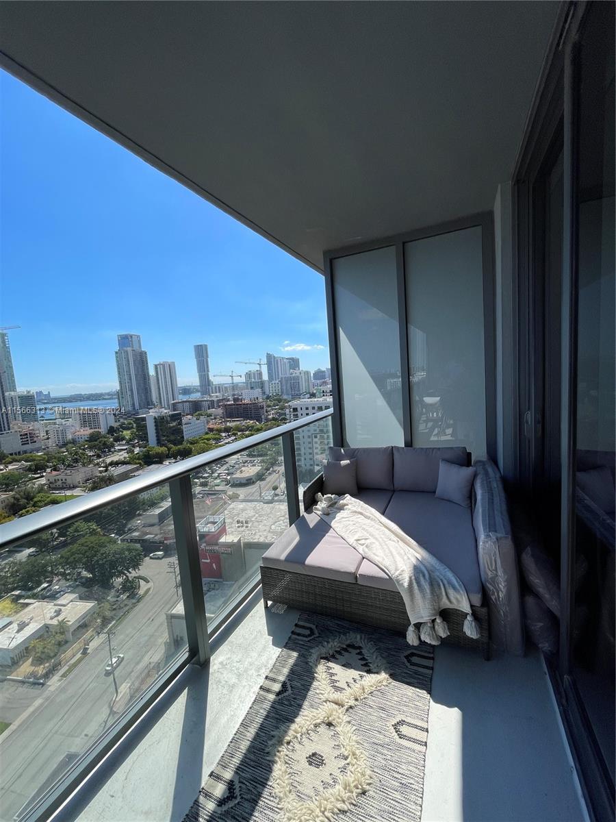 121 NE 34th ST 2005, Miami, Florida 33137, 2 Bedrooms Bedrooms, ,1 BathroomBathrooms,Residentiallease,For Rent,121 NE 34th ST 2005,A11566313