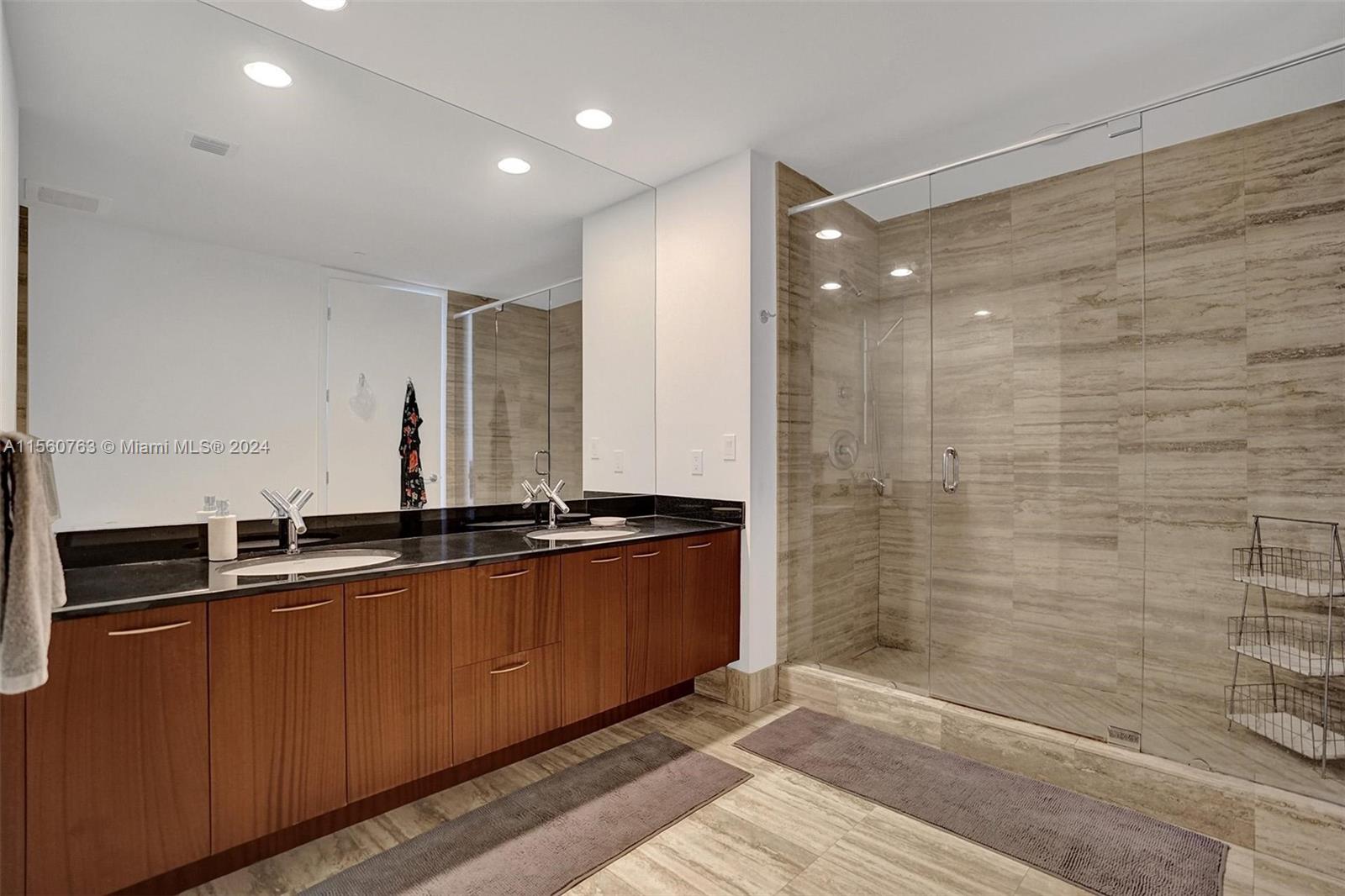 16001 Collins Ave 805, Sunny Isles Beach, Florida 33160, 2 Bedrooms Bedrooms, ,2 BathroomsBathrooms,Residentiallease,For Rent,16001 Collins Ave 805,A11560763