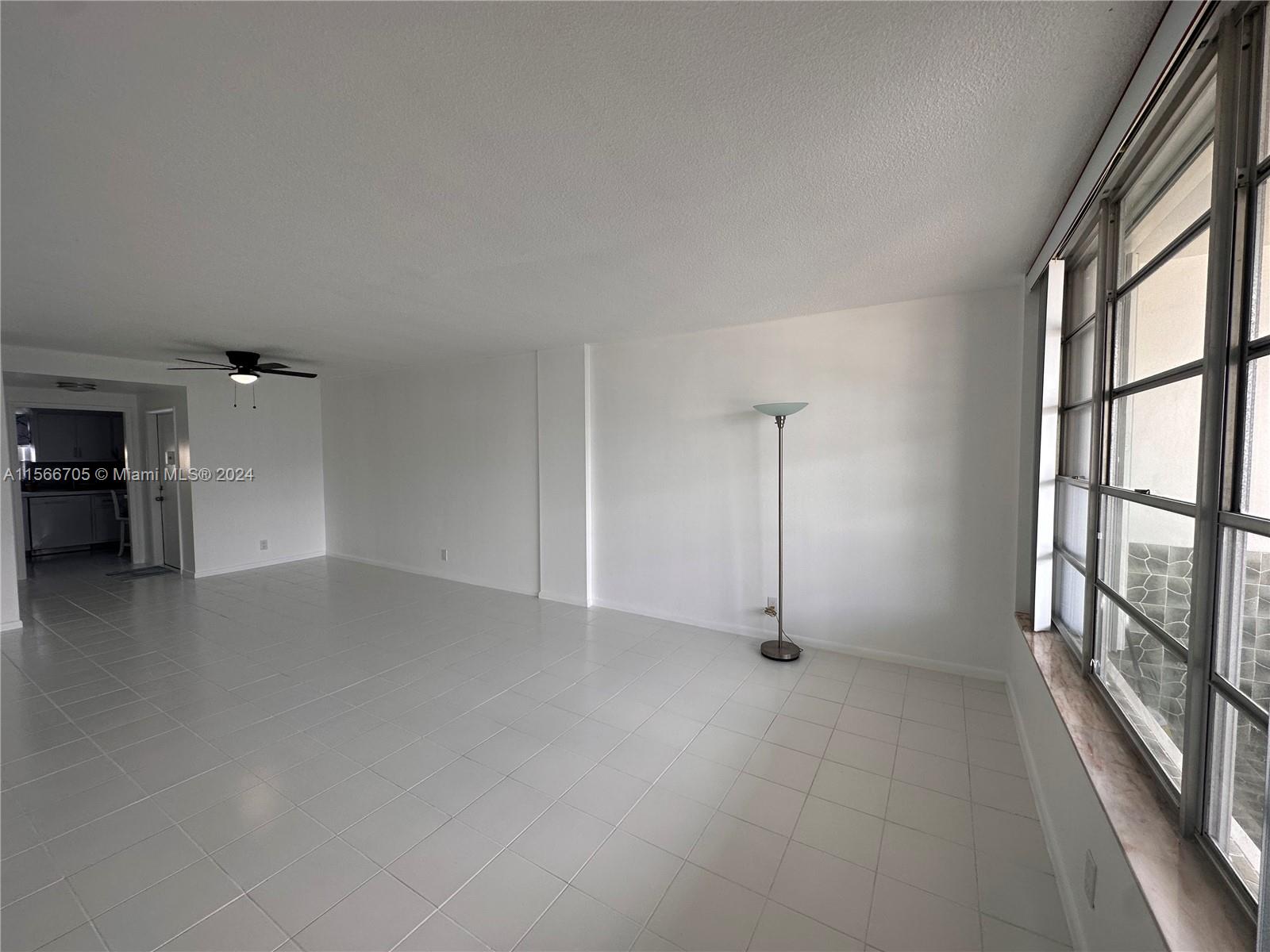 3181 S Ocean Dr 501, Hallandale Beach, Florida 33009, 2 Bedrooms Bedrooms, ,2 BathroomsBathrooms,Residential,For Sale,3181 S Ocean Dr 501,A11566705