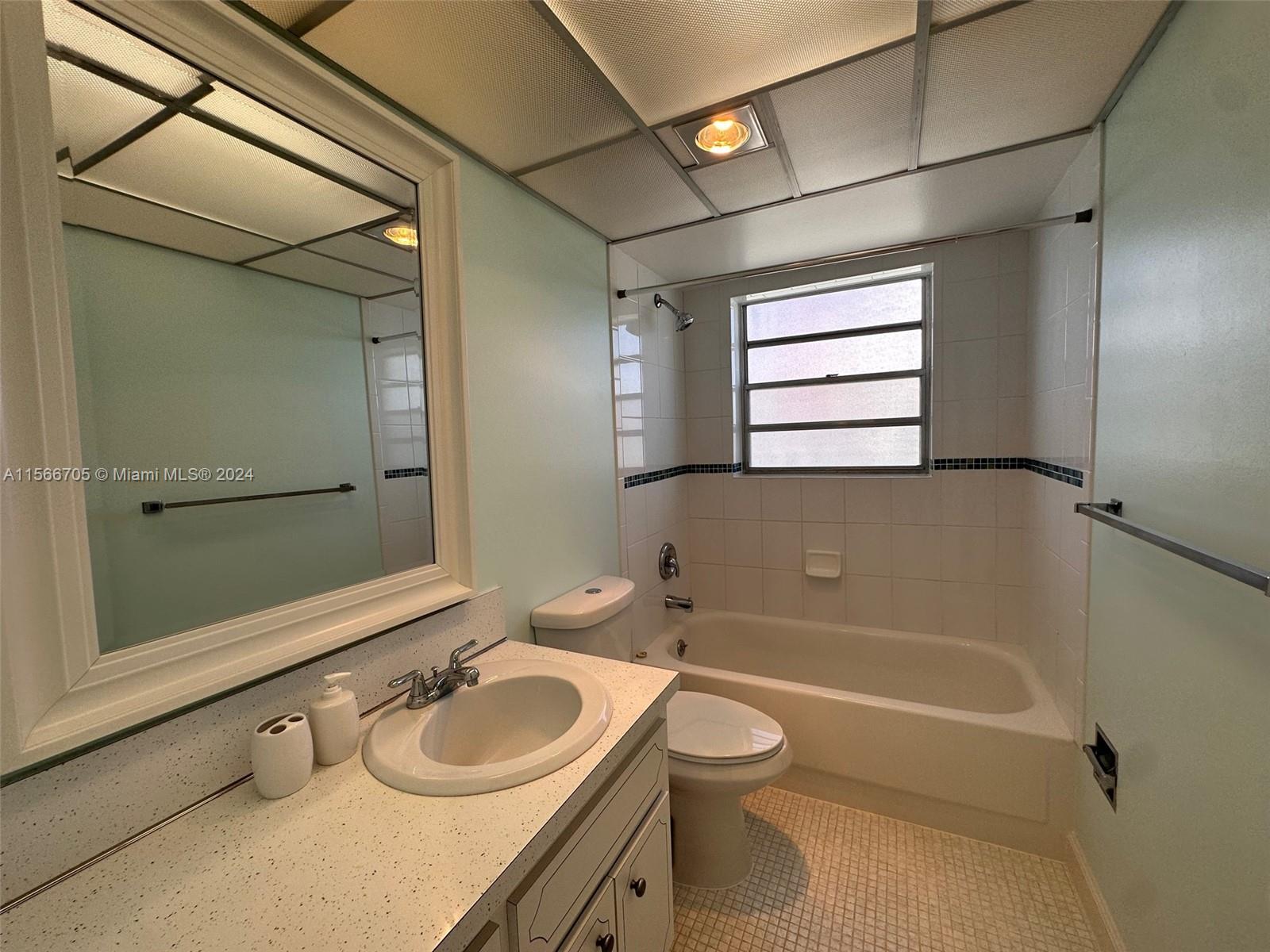 3181 S Ocean Dr 501, Hallandale Beach, Florida 33009, 2 Bedrooms Bedrooms, ,2 BathroomsBathrooms,Residential,For Sale,3181 S Ocean Dr 501,A11566705