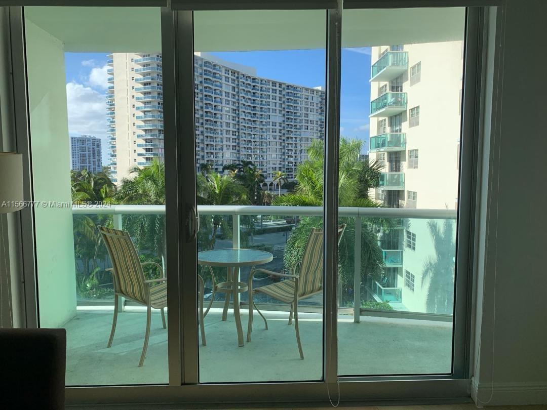 3901 S Ocean Dr 5R, Hollywood, Florida 33019, 1 Bedroom Bedrooms, ,1 BathroomBathrooms,Residentiallease,For Rent,3901 S Ocean Dr 5R,A11566777