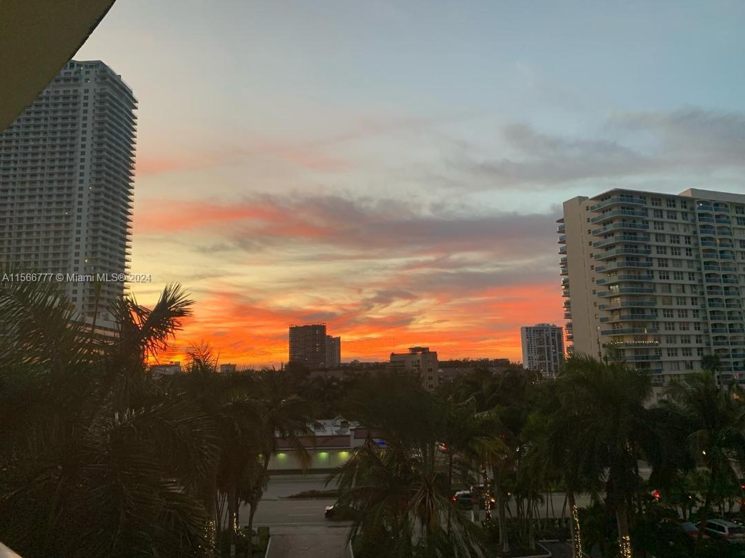 3901 S Ocean Dr 5R, Hollywood, Florida 33019, 1 Bedroom Bedrooms, ,1 BathroomBathrooms,Residentiallease,For Rent,3901 S Ocean Dr 5R,A11566777