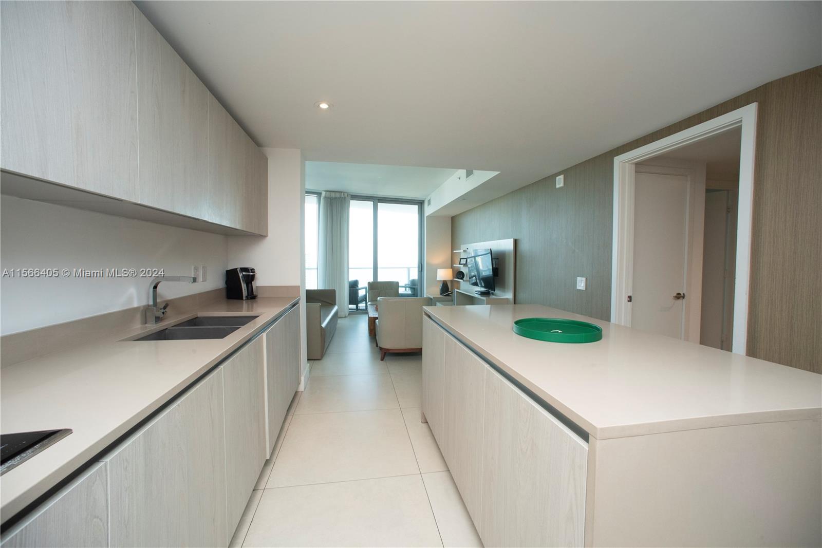 4111 S Ocean Dr 3412, Hollywood, Florida 33019, 1 Bedroom Bedrooms, ,1 BathroomBathrooms,Residential,For Sale,4111 S Ocean Dr 3412,A11566405