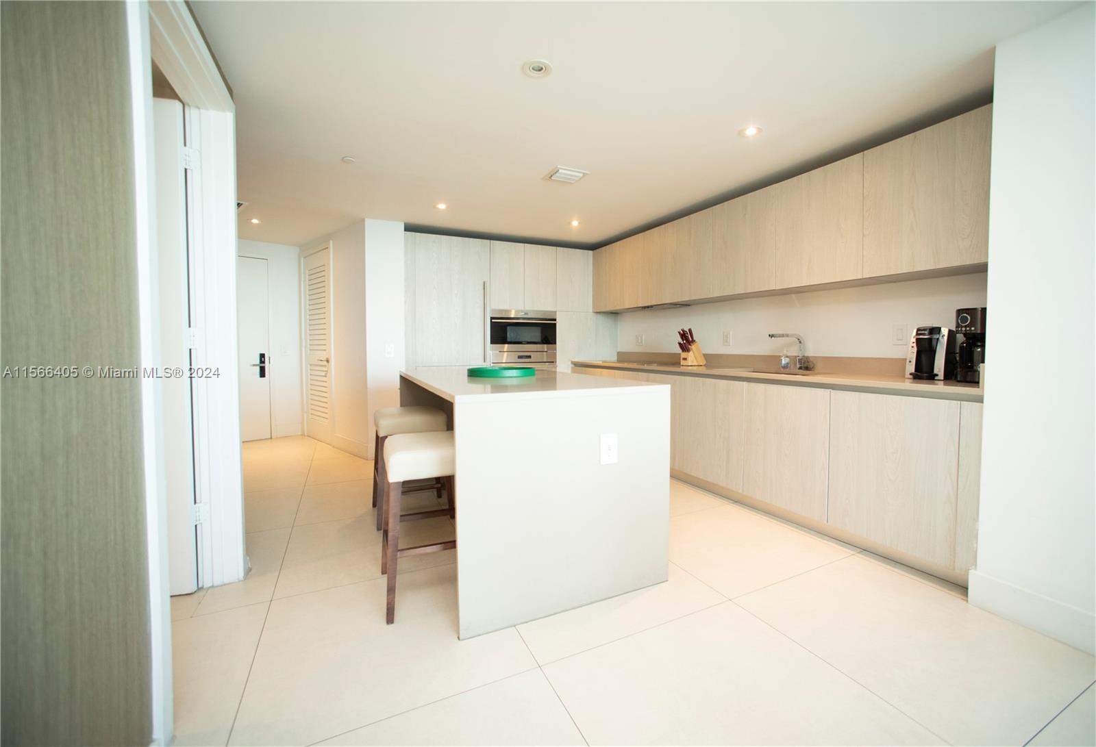 4111 S Ocean Dr 3412, Hollywood, Florida 33019, 1 Bedroom Bedrooms, ,1 BathroomBathrooms,Residential,For Sale,4111 S Ocean Dr 3412,A11566405
