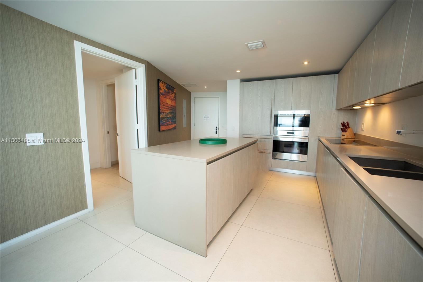4111 S Ocean Dr 3412, Hollywood, Florida 33019, 1 Bedroom Bedrooms, ,1 BathroomBathrooms,Residential,For Sale,4111 S Ocean Dr 3412,A11566405