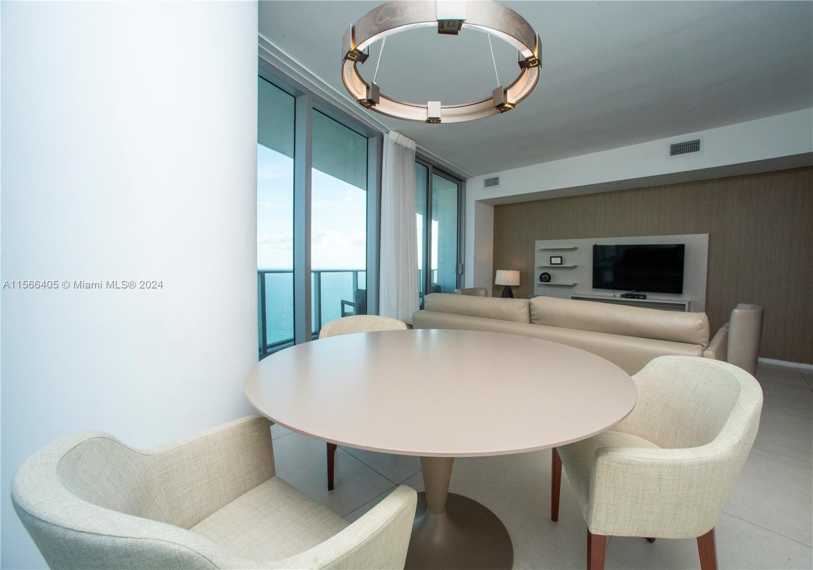 4111 S Ocean Dr 3412, Hollywood, Florida 33019, 1 Bedroom Bedrooms, ,1 BathroomBathrooms,Residential,For Sale,4111 S Ocean Dr 3412,A11566405
