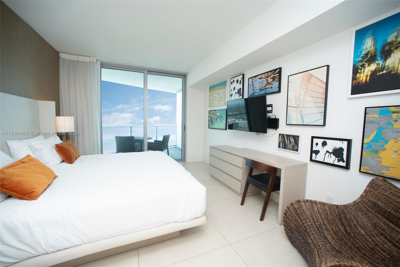 4111 S Ocean Dr 3412, Hollywood, Florida 33019, 1 Bedroom Bedrooms, ,1 BathroomBathrooms,Residential,For Sale,4111 S Ocean Dr 3412,A11566405