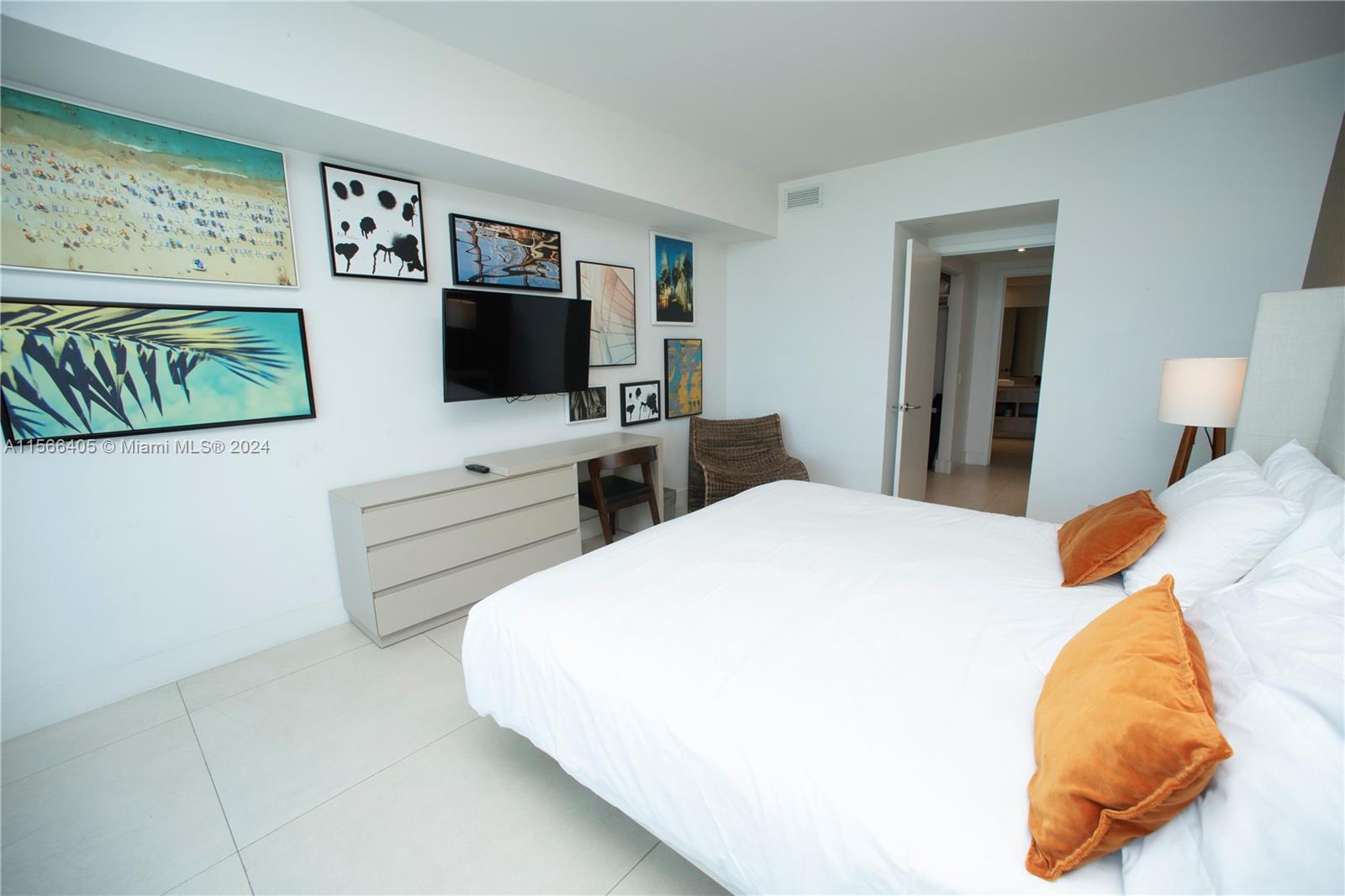 4111 S Ocean Dr 3412, Hollywood, Florida 33019, 1 Bedroom Bedrooms, ,1 BathroomBathrooms,Residential,For Sale,4111 S Ocean Dr 3412,A11566405