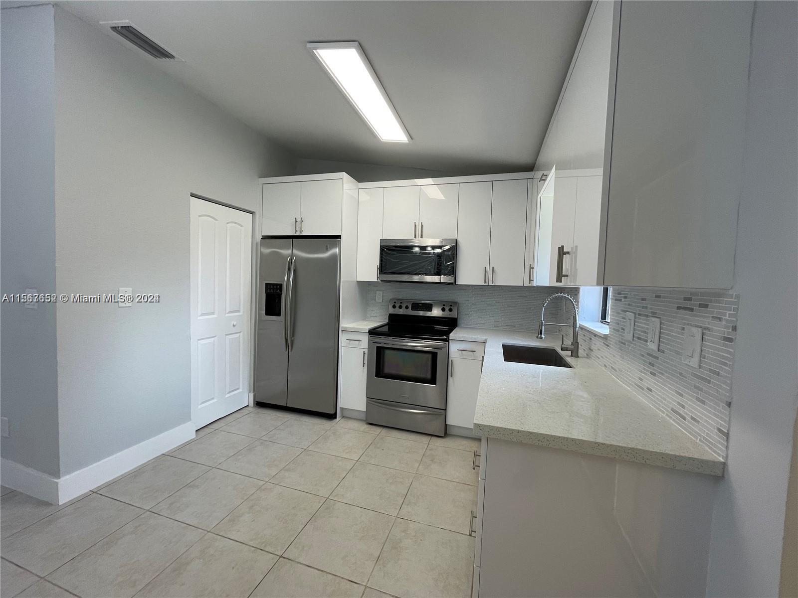 13963 SW 280th Ter 0, Homestead, Florida 33033, 3 Bedrooms Bedrooms, ,2 BathroomsBathrooms,Residentiallease,For Rent,13963 SW 280th Ter 0,A11567652