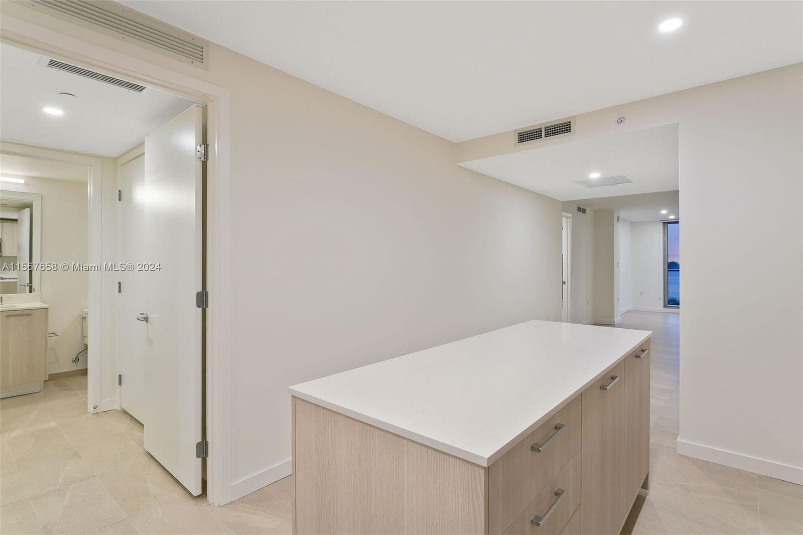1500 Bay Rd N-0302, Miami Beach, Florida 33139, 3 Bedrooms Bedrooms, ,3 BathroomsBathrooms,Residentiallease,For Rent,1500 Bay Rd N-0302,A11567658