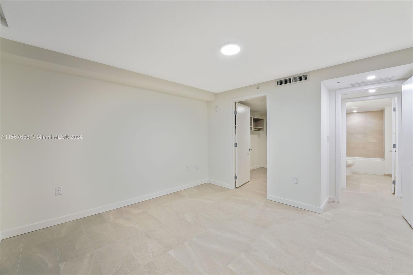 1500 Bay Rd N-0302, Miami Beach, Florida 33139, 3 Bedrooms Bedrooms, ,3 BathroomsBathrooms,Residentiallease,For Rent,1500 Bay Rd N-0302,A11567658