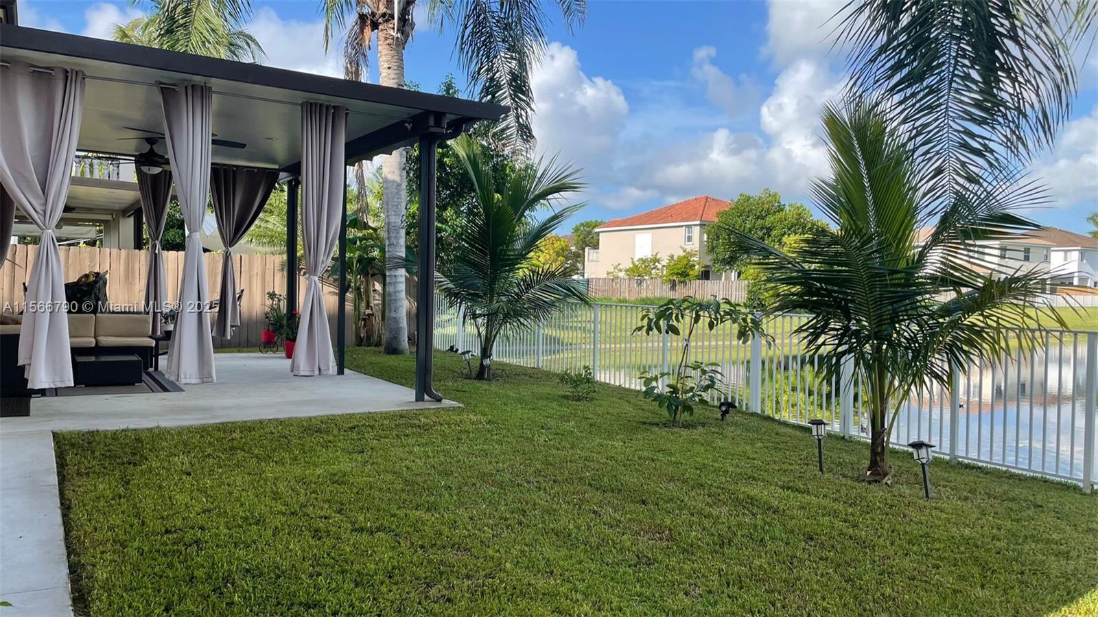 6082 SW 163rd Ave, Miami, Florida 33193, 5 Bedrooms Bedrooms, ,4 BathroomsBathrooms,Residential,For Sale,6082 SW 163rd Ave,A11566790