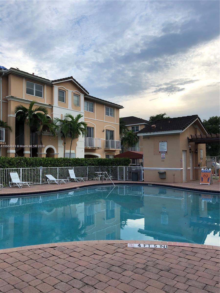 17830 NW 73rd Ave 102-22, Hialeah, Florida 33015, 2 Bedrooms Bedrooms, ,2 BathroomsBathrooms,Residentiallease,For Rent,17830 NW 73rd Ave 102-22,A11567683
