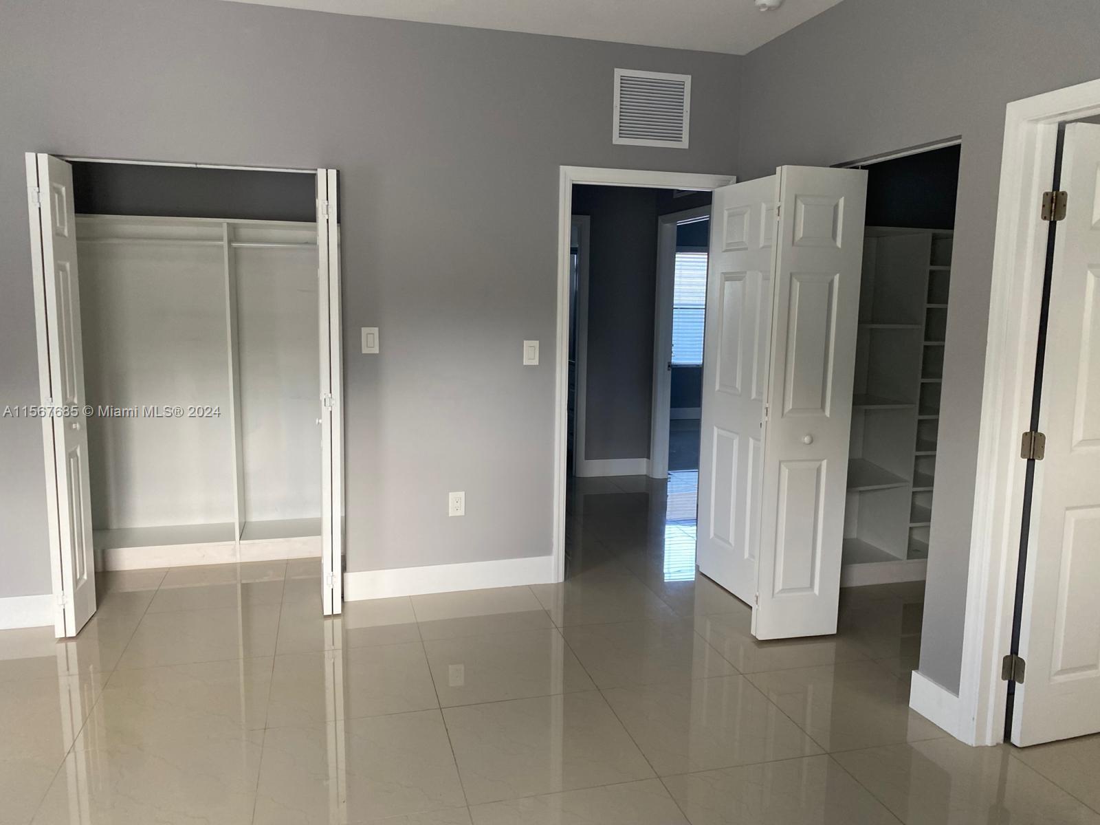 1035 NW 75th St 1, Miami, Florida 33150, 3 Bedrooms Bedrooms, ,2 BathroomsBathrooms,Residentiallease,For Rent,1035 NW 75th St 1,A11567685