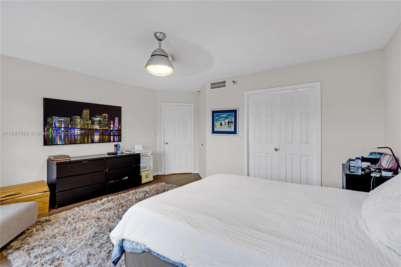 3530 Mystic Pointe Dr 309, Aventura, Florida 33180, 2 Bedrooms Bedrooms, ,2 BathroomsBathrooms,Residential,For Sale,3530 Mystic Pointe Dr 309,A11567682