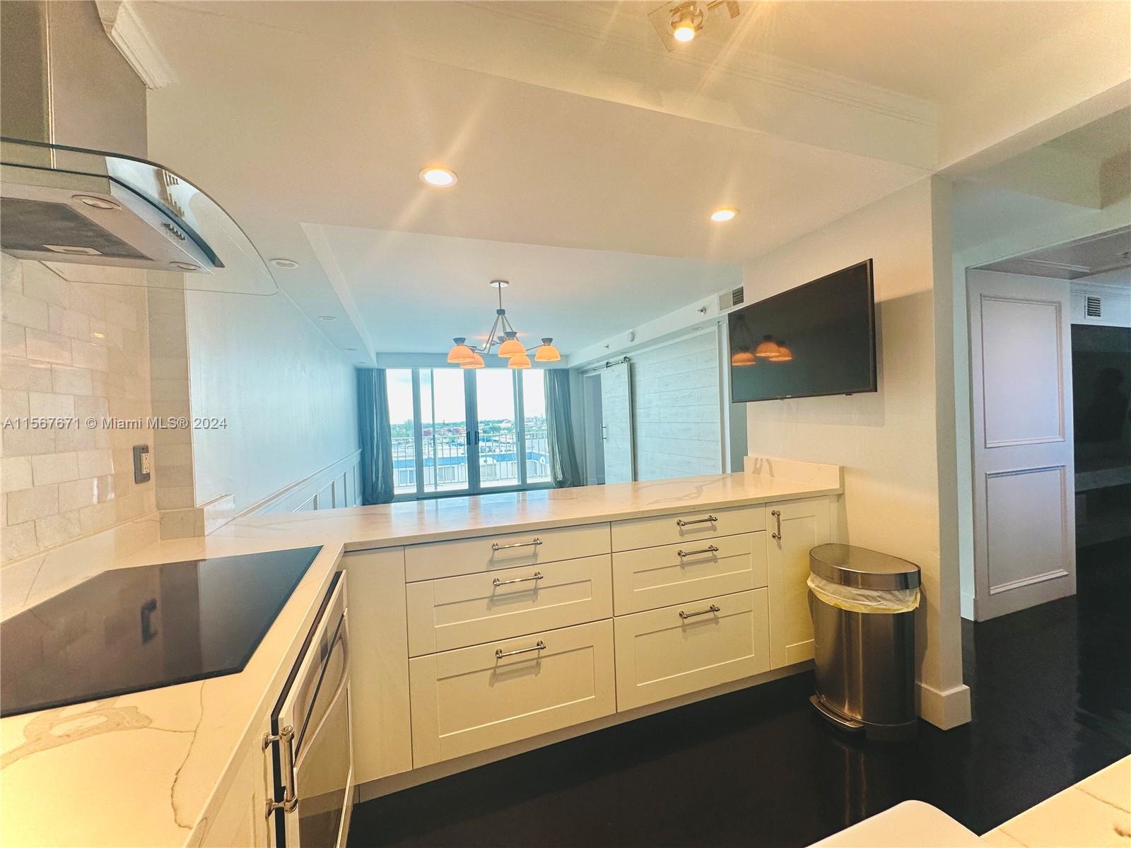 1700 NW N River Dr 805, Miami, Florida 33125, 1 Bedroom Bedrooms, ,2 BathroomsBathrooms,Residentiallease,For Rent,1700 NW N River Dr 805,A11567671