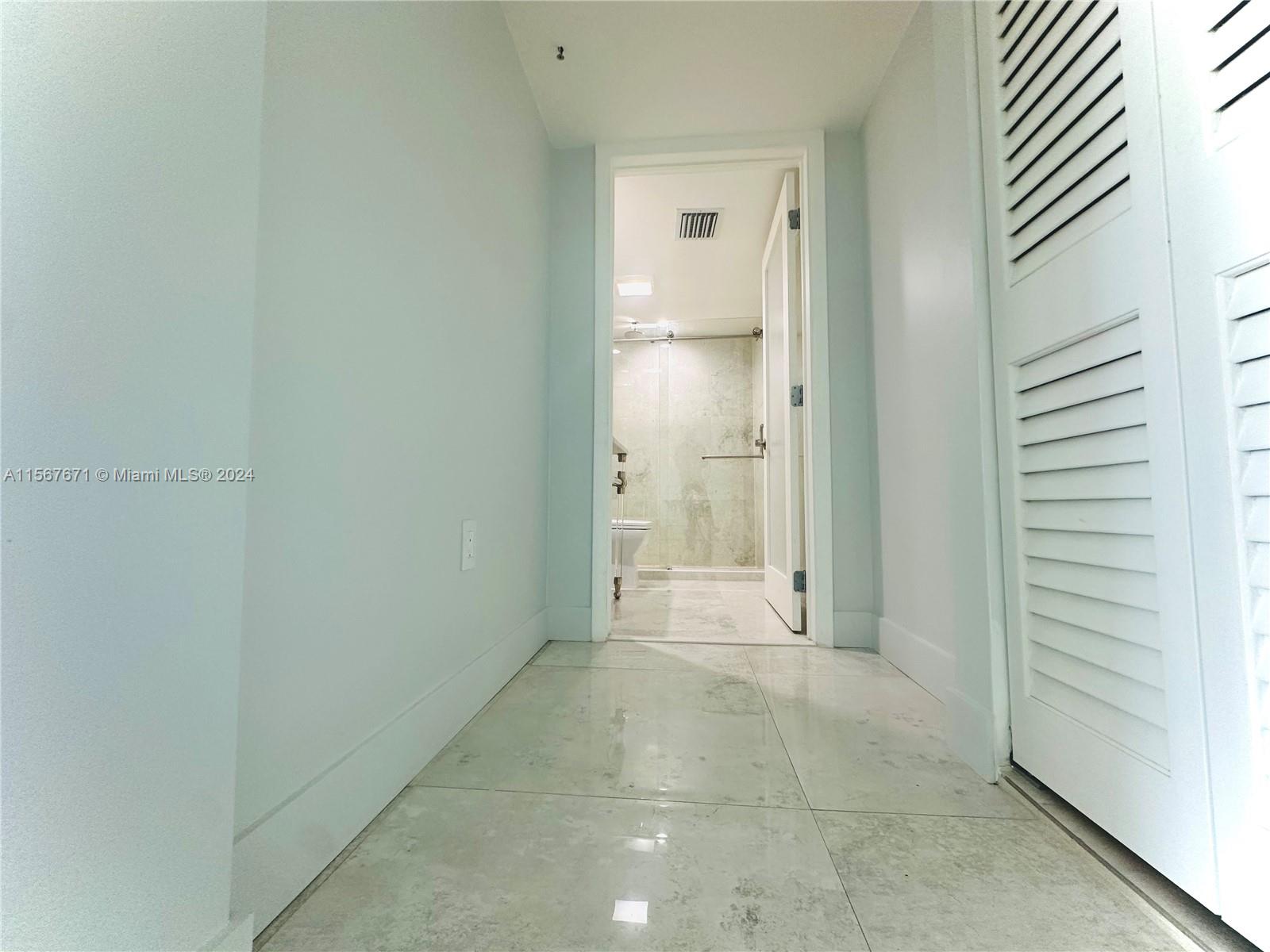 1700 NW N River Dr 805, Miami, Florida 33125, 1 Bedroom Bedrooms, ,2 BathroomsBathrooms,Residentiallease,For Rent,1700 NW N River Dr 805,A11567671