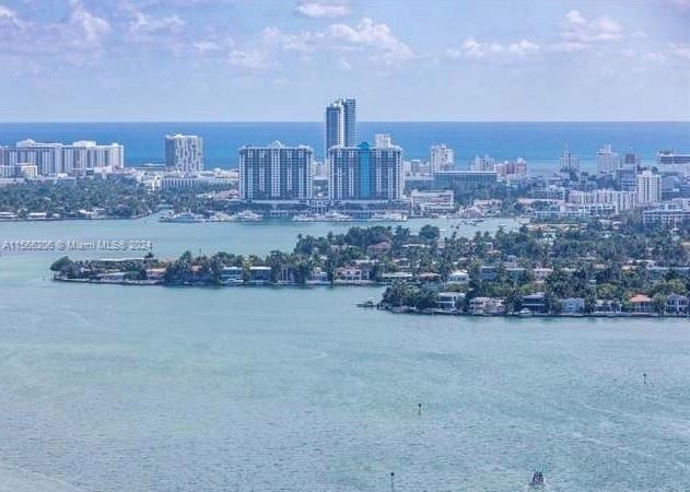 1750 N Bayshore Dr 4301, Miami, Florida 33132, 2 Bedrooms Bedrooms, ,2 BathroomsBathrooms,Residentiallease,For Rent,1750 N Bayshore Dr 4301,A11566206