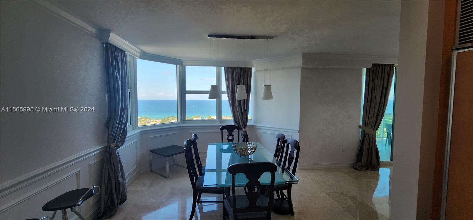 20201 E Country Club Dr 2301, Aventura, Florida 33180, 4 Bedrooms Bedrooms, ,5 BathroomsBathrooms,Residentiallease,For Rent,20201 E Country Club Dr 2301,A11565995