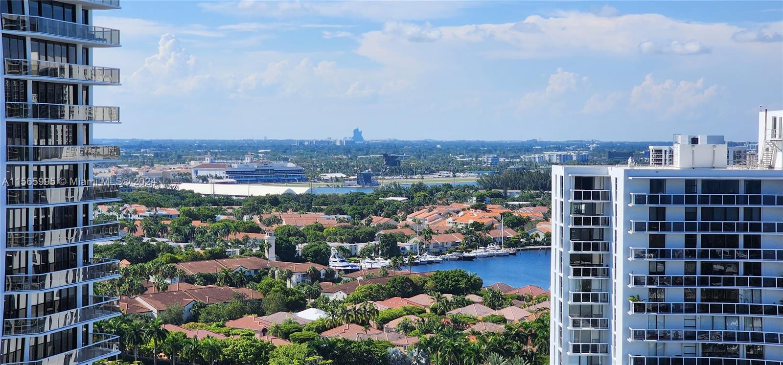 20201 E Country Club Dr 2301, Aventura, Florida 33180, 4 Bedrooms Bedrooms, ,5 BathroomsBathrooms,Residentiallease,For Rent,20201 E Country Club Dr 2301,A11565995