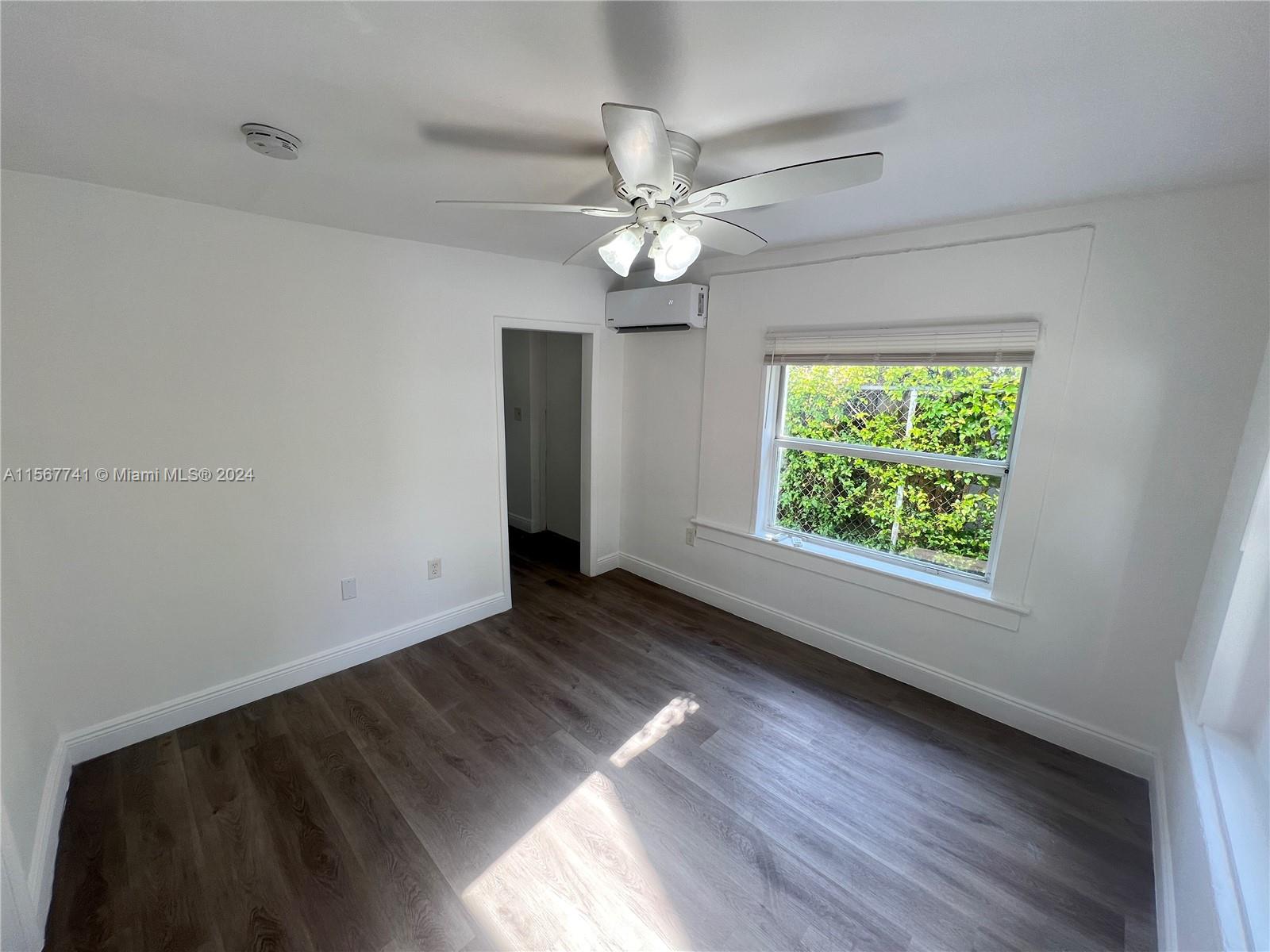 1924 SW 9th St 3, Miami, Florida 33135, 1 Bedroom Bedrooms, ,1 BathroomBathrooms,Residentiallease,For Rent,1924 SW 9th St 3,A11567741