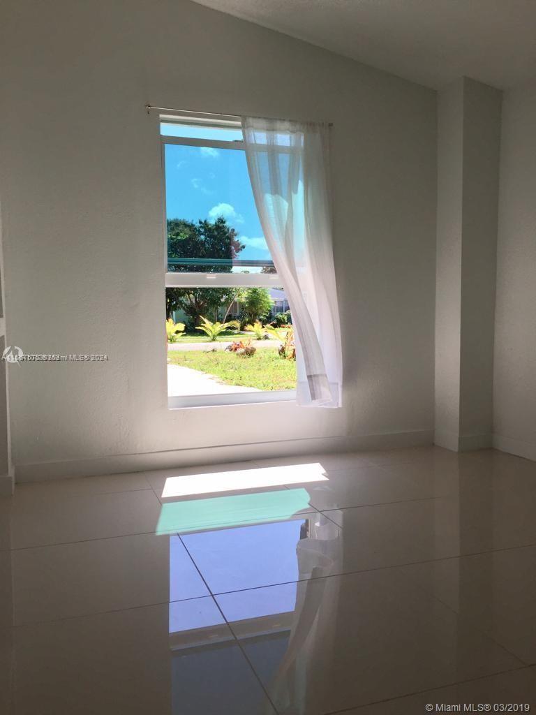 1387 NE 179 St, North Miami Beach, Florida 33162, 3 Bedrooms Bedrooms, ,1 BathroomBathrooms,Residentiallease,For Rent,1387 NE 179 St,A11567570