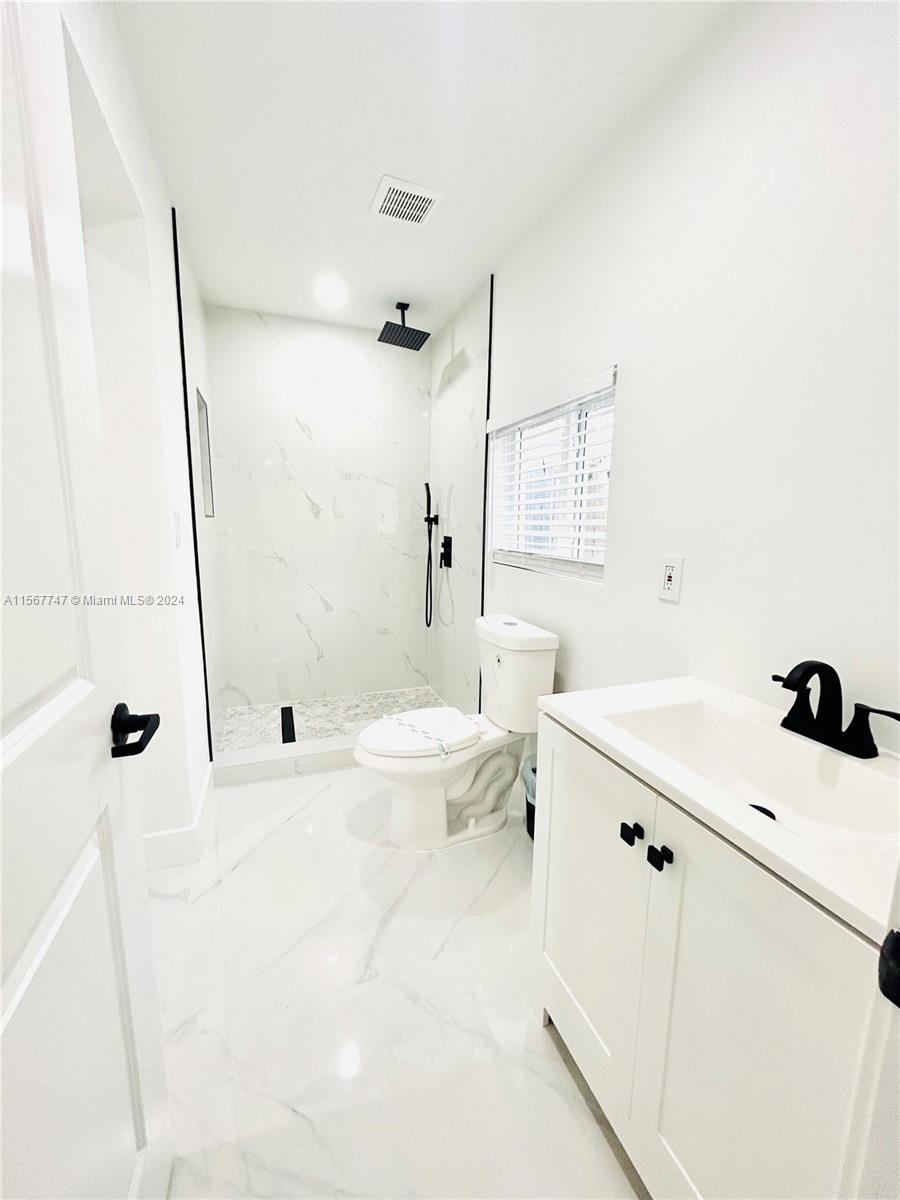 2612 SW 12th St REAR, Miami, Florida 33135, 1 Bedroom Bedrooms, ,1 BathroomBathrooms,Residentiallease,For Rent,2612 SW 12th St REAR,A11567747