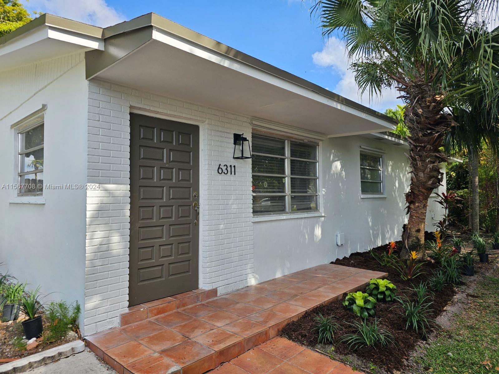 6311 SW 109th Ave  For Sale A11567708, FL