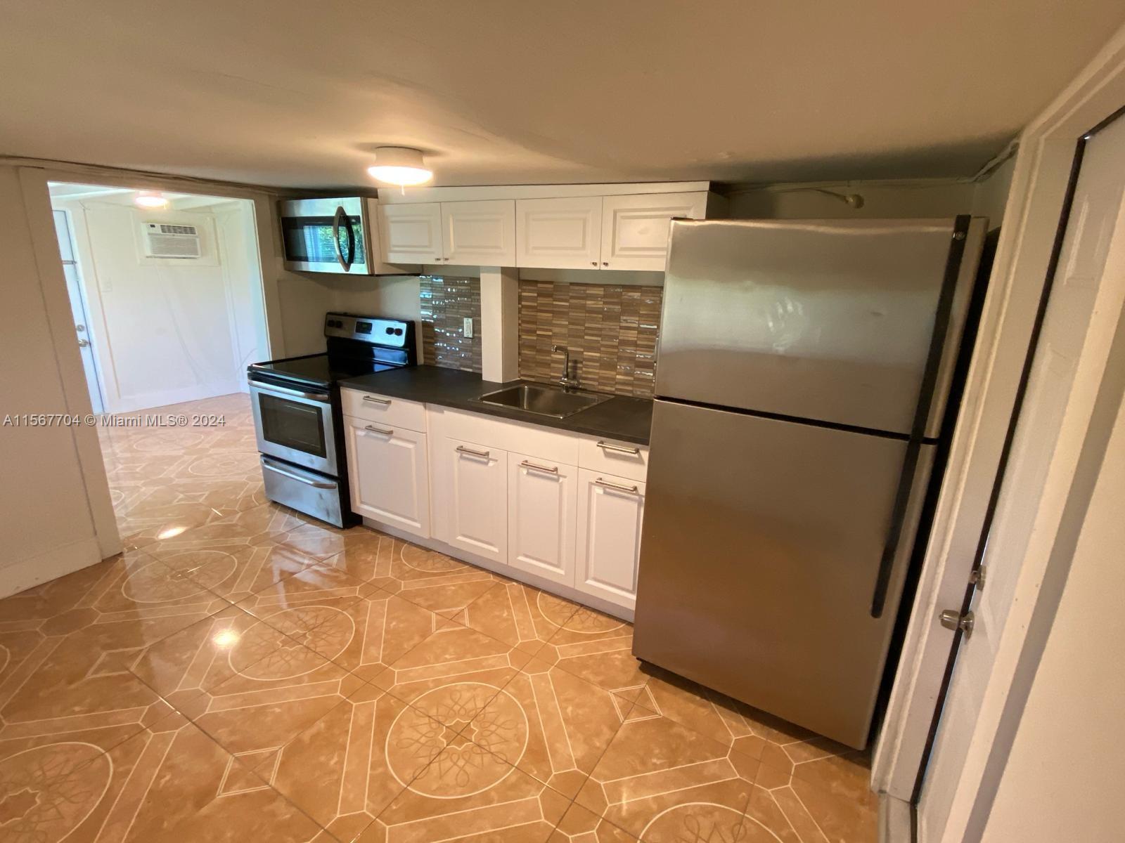 8982 NW 5th Ave, El Portal, Florida 33150, 4 Bedrooms Bedrooms, ,2 BathroomsBathrooms,Residential,For Sale,8982 NW 5th Ave,A11567704