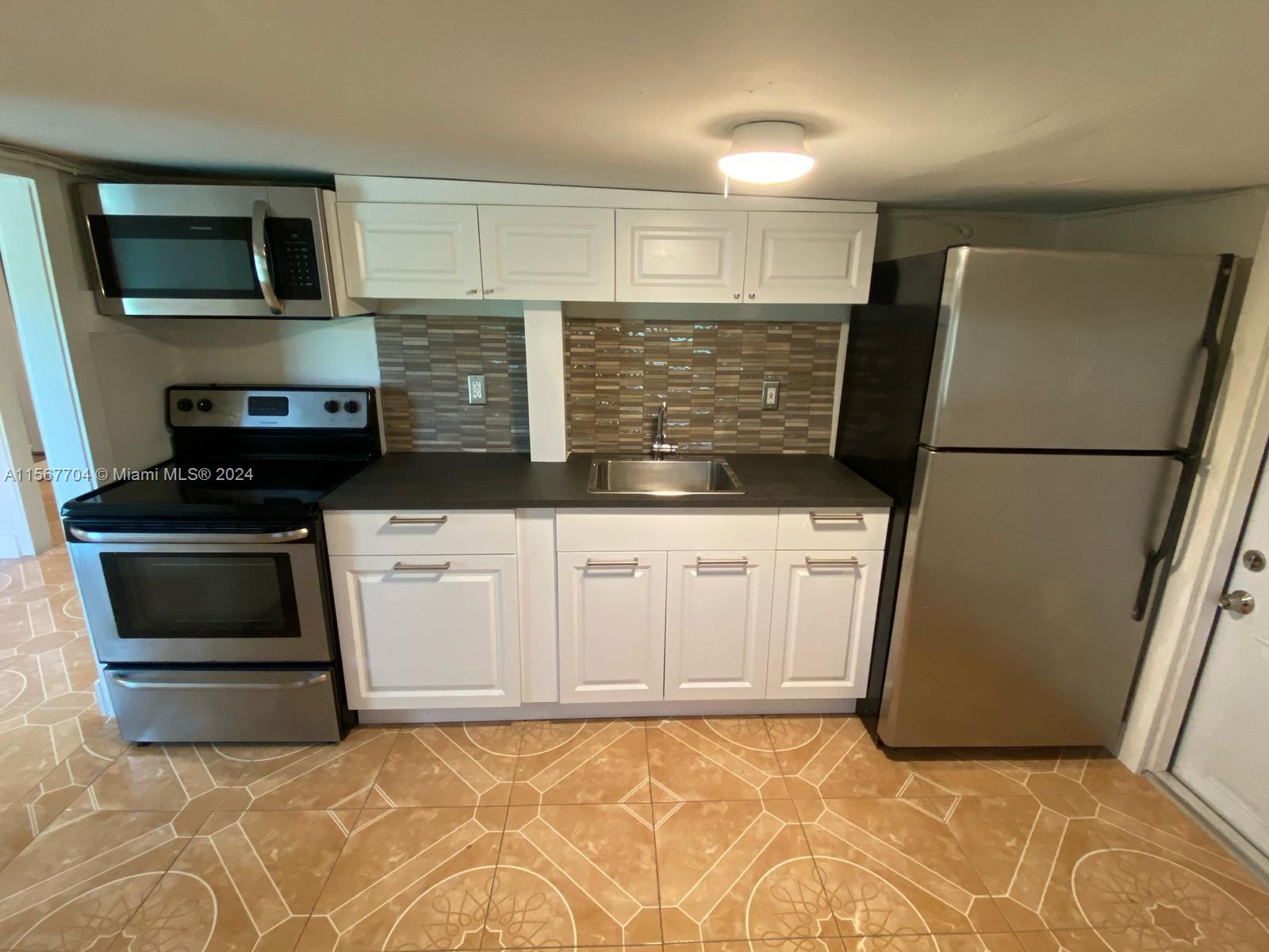 8982 NW 5th Ave, El Portal, Florida 33150, 4 Bedrooms Bedrooms, ,2 BathroomsBathrooms,Residential,For Sale,8982 NW 5th Ave,A11567704