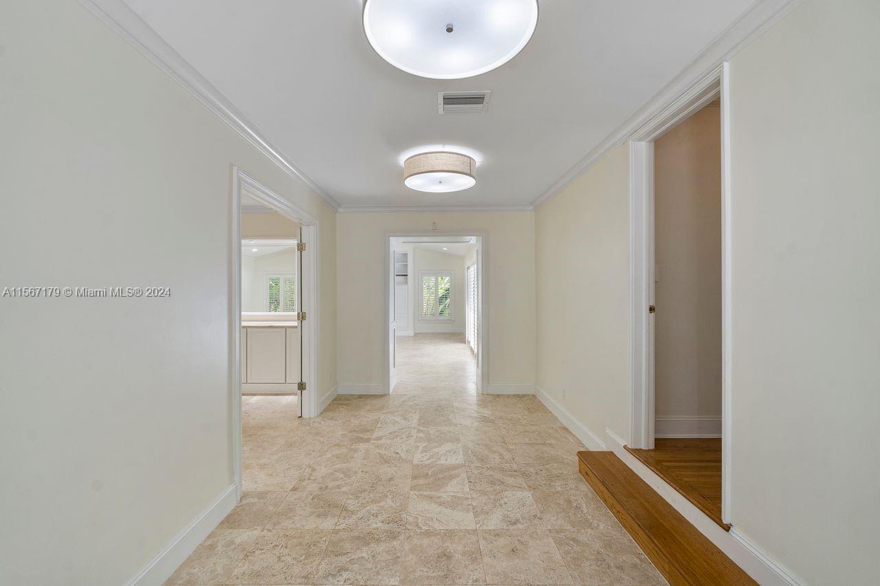 1037 Alfonso Ave, Coral Gables, Florida 33146, 3 Bedrooms Bedrooms, ,2 BathroomsBathrooms,Residentiallease,For Rent,1037 Alfonso Ave,A11567179